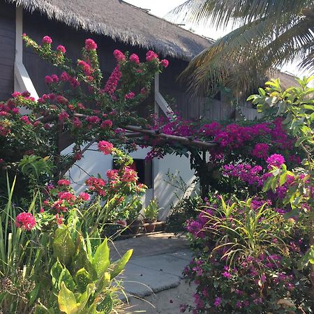 La Capannina Chez Lea Hotel Morondava Buitenkant foto